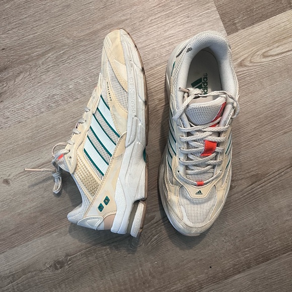 Adidas Spiritain 2000 (Wonder White/Cougar Green) - Picture 1 of 6